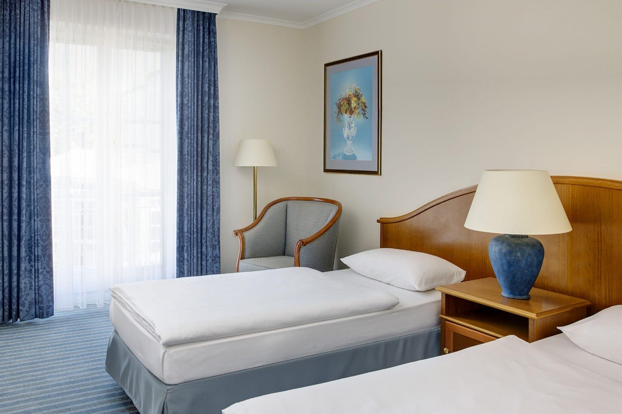 Dorint Parkhotel Отель